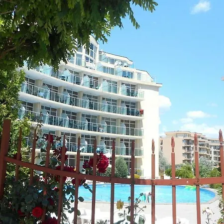 Apartament Sunny Holiday *